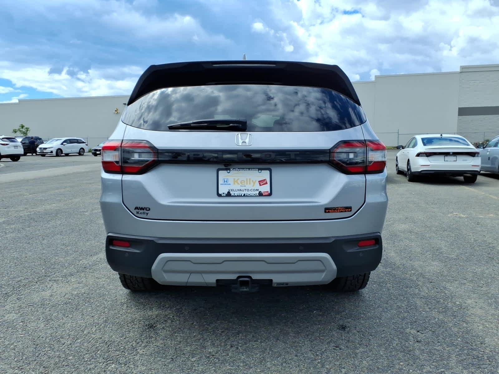 2025 Honda Pilot TrailSport - Photo 6
