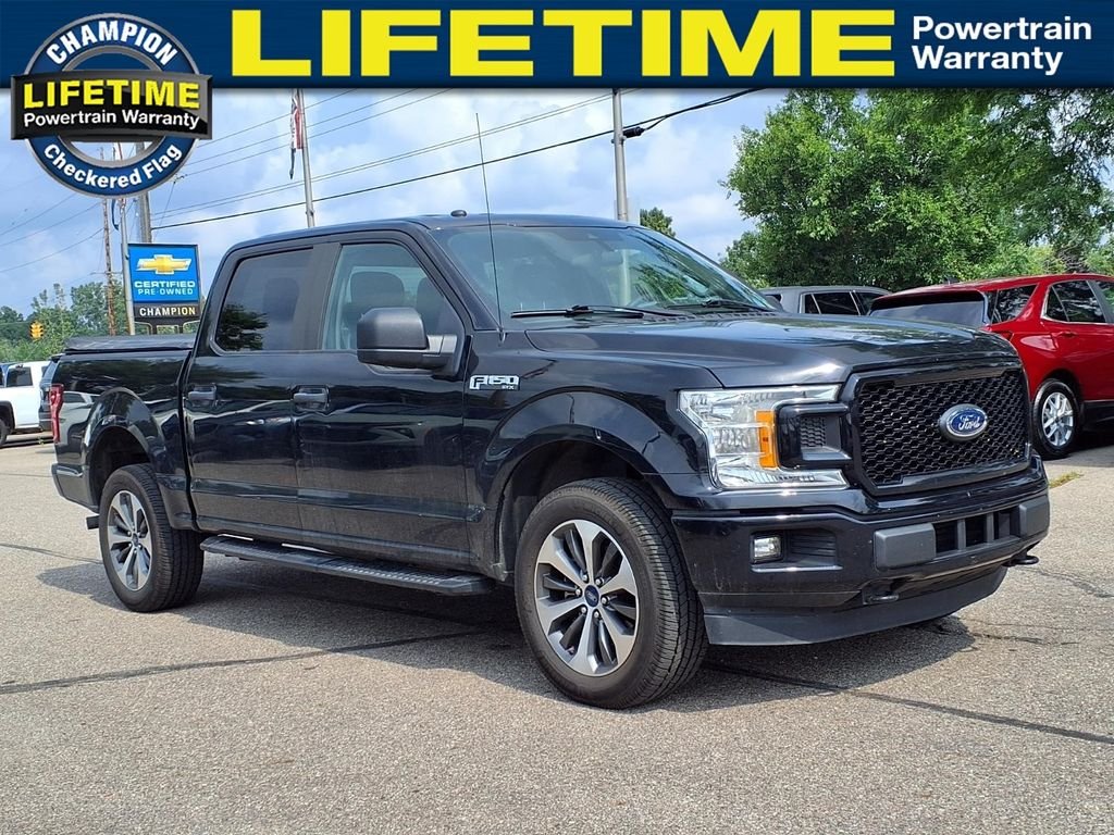 Used 2019 Black Ford XL image 3