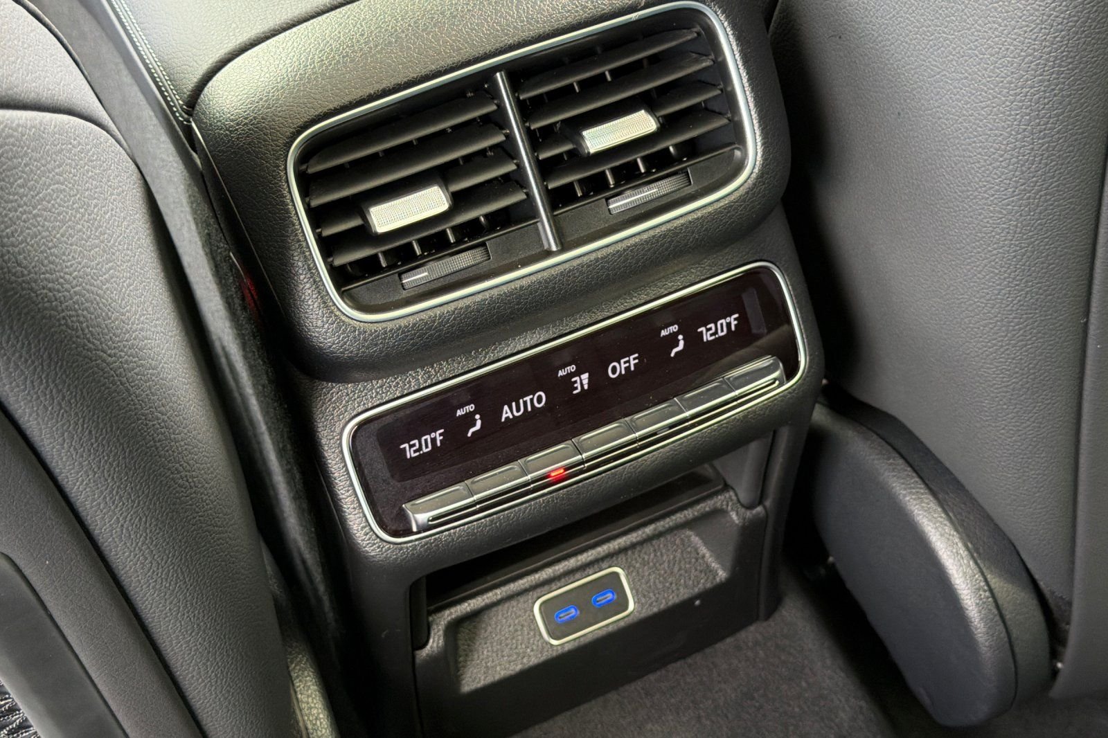 Certified Used 2026 Black Mercedes-Benz GLS 450 image 35
