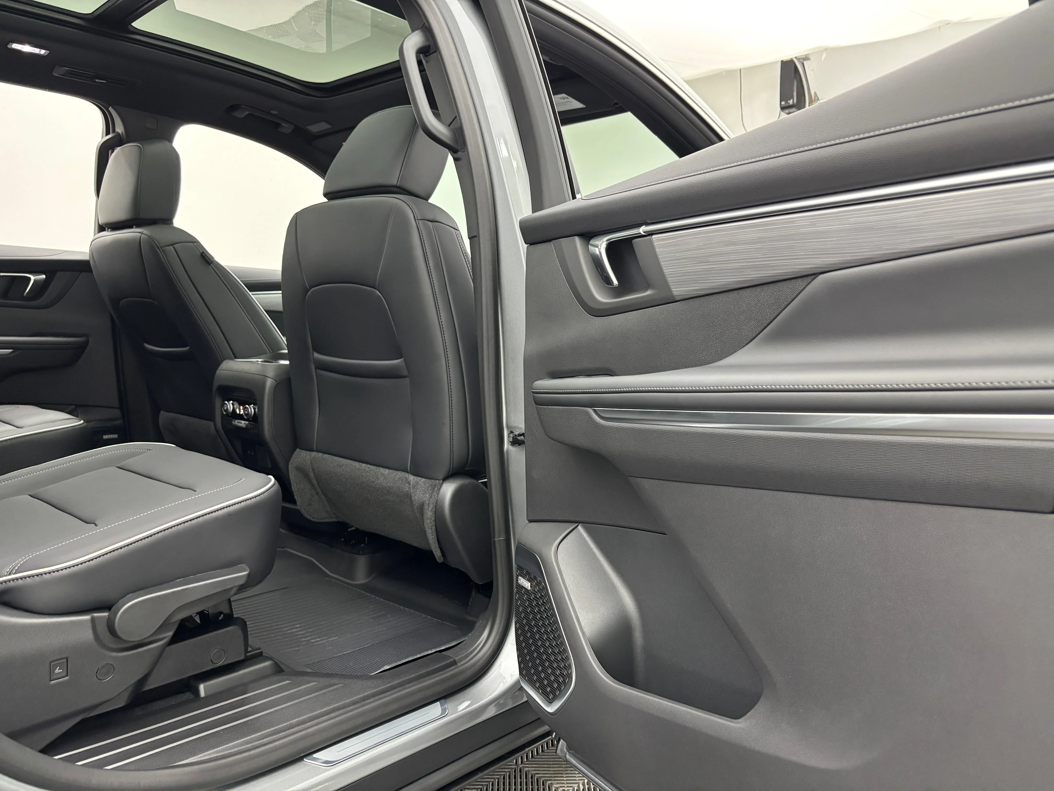 New 2026 Moonstone Gray Metallic Buick Preferred image 37