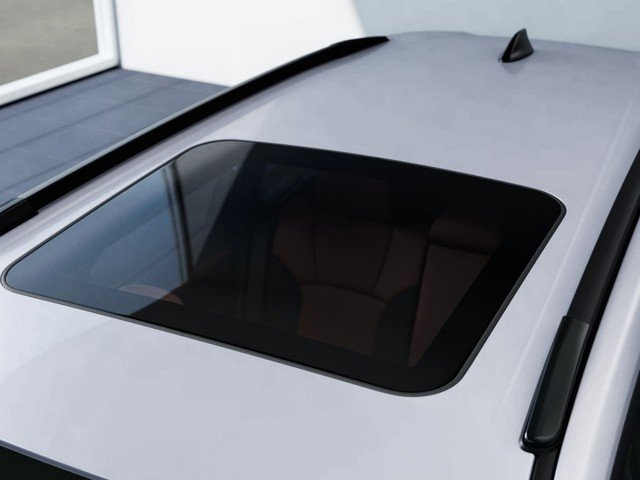 New 2026 ICE SILVER METALLIC Subaru Touring image 13