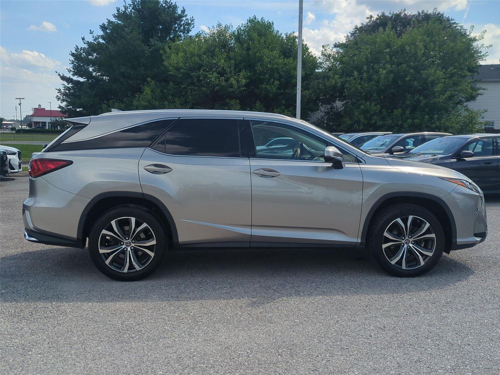 Used 2018 Atomic Silver Lexus RX 350L image 6