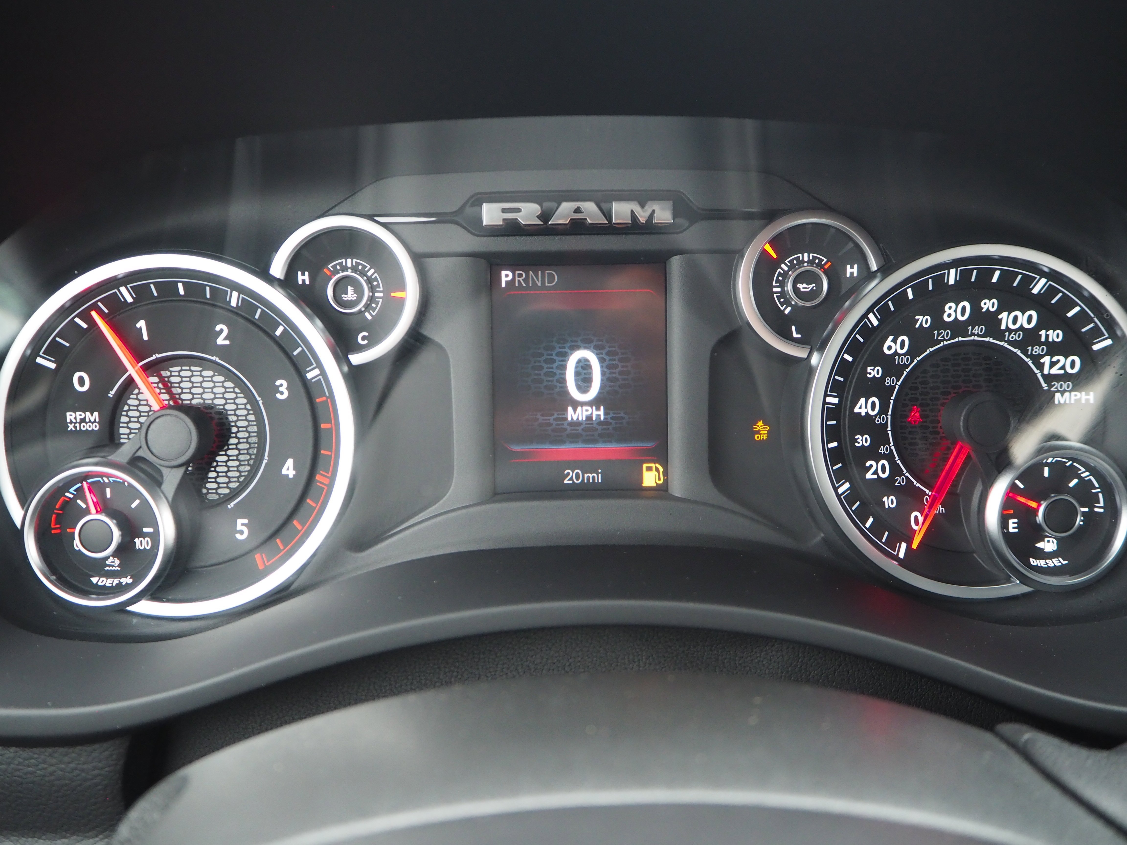 2025 Ram 2500 Lone Star photo 4