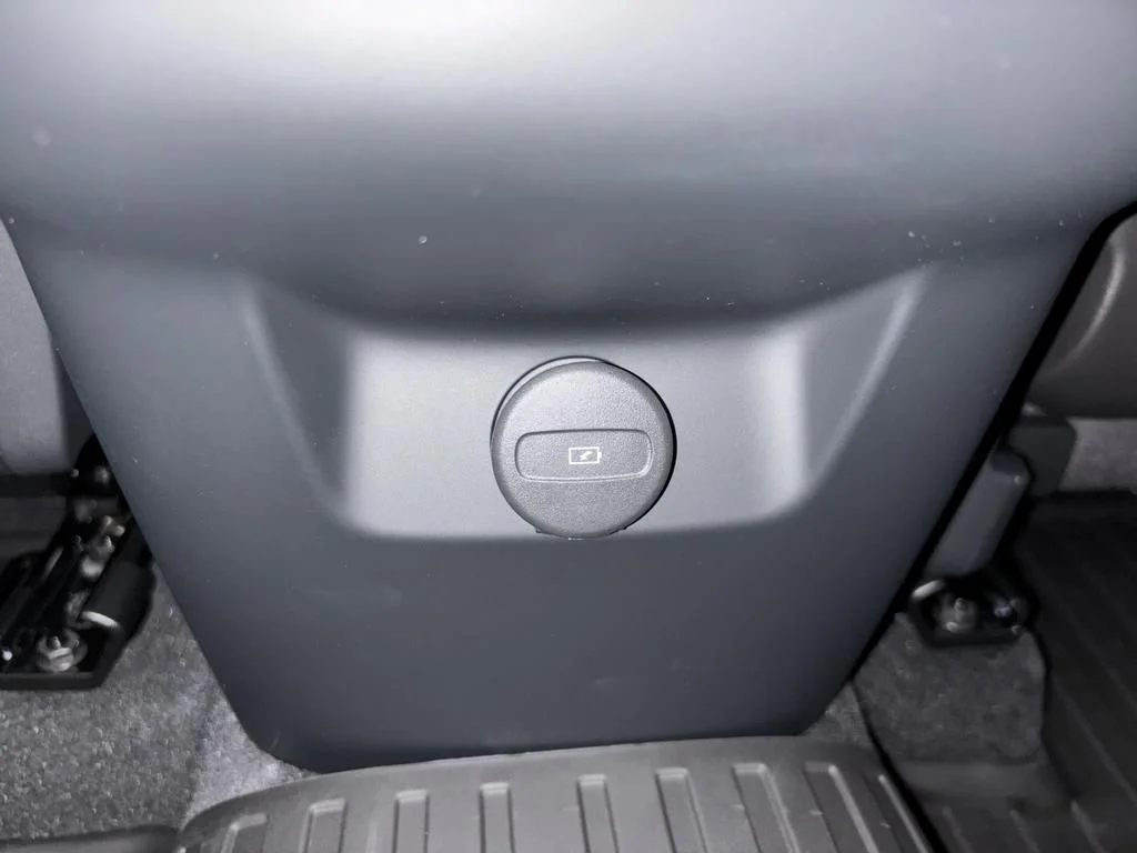 2026 Volvo XC90 Plus - Photo 20