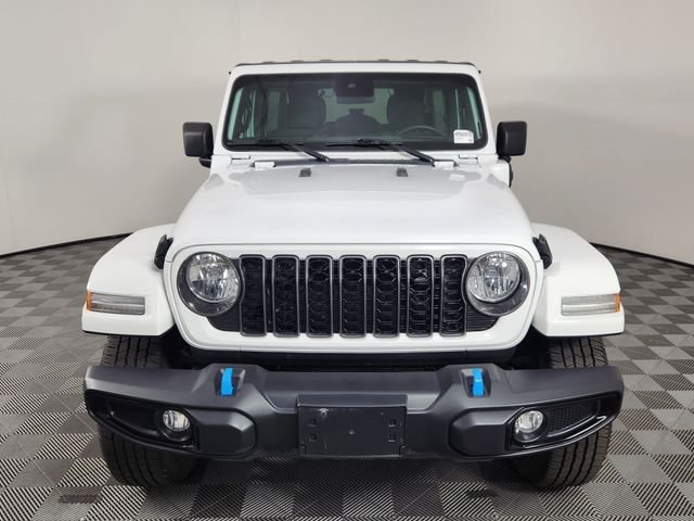 Used 2024 White Jeep Sport S 4xe image 8