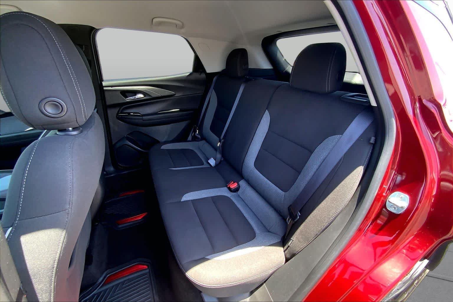 Used 2023 Crimson Metallic Chevrolet LT image 21