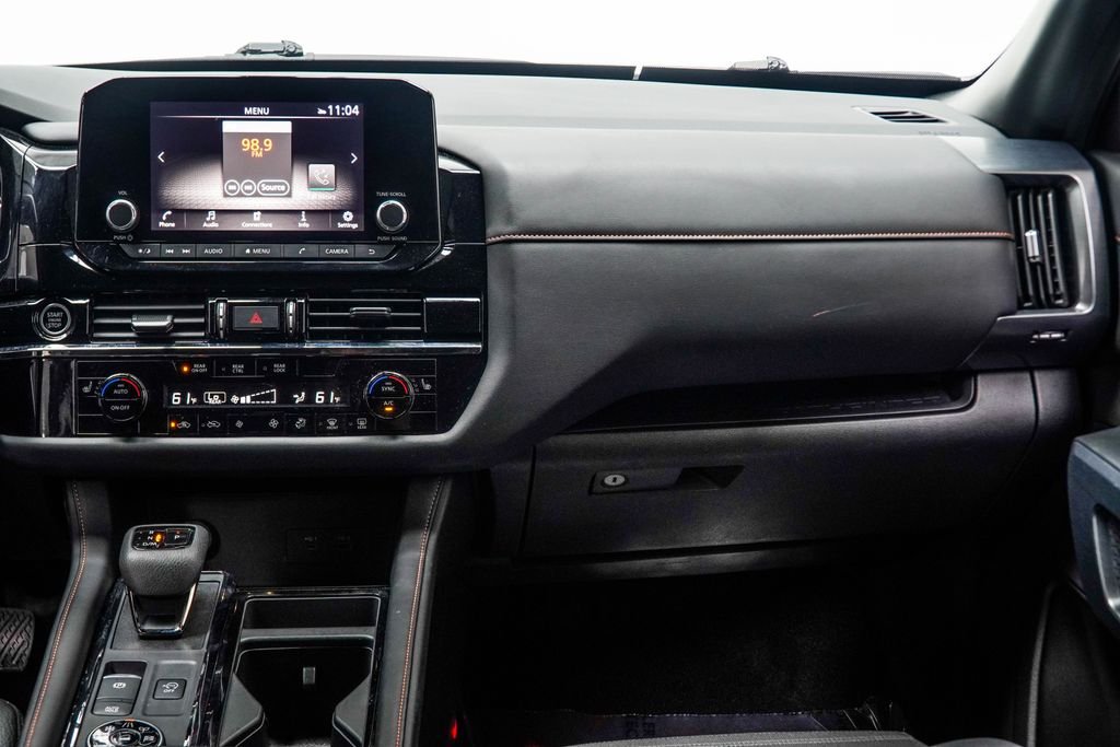 Used 2024 White Nissan Rock Creek image 19