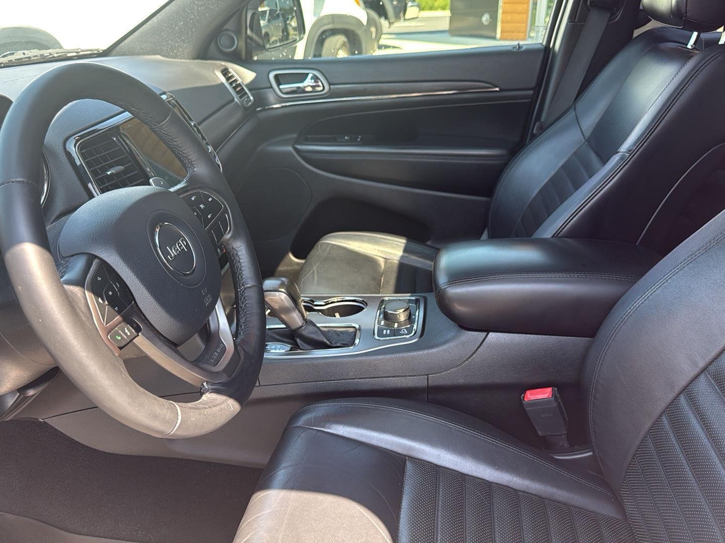 Used 2020 Bright White Clearcoat Jeep Limited X image 18