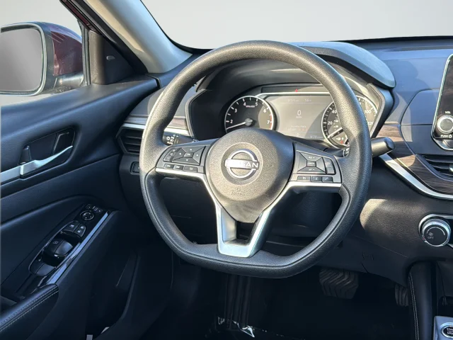 Used 2023 Red Nissan 2.5 SV image 38
