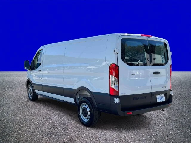 New 2027 White Ford Base image 5