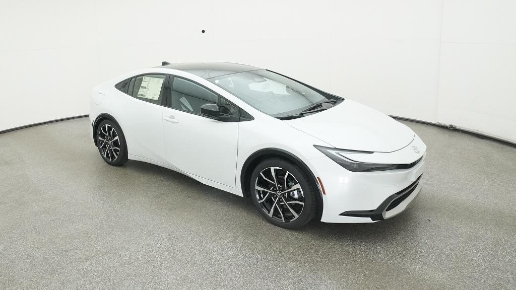 2026 Toyota Prius Plug-in Hybrid XSE Premium - Photo 9