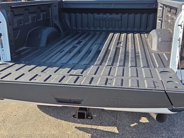 New 2026 Summit White GMC AT4 image 7