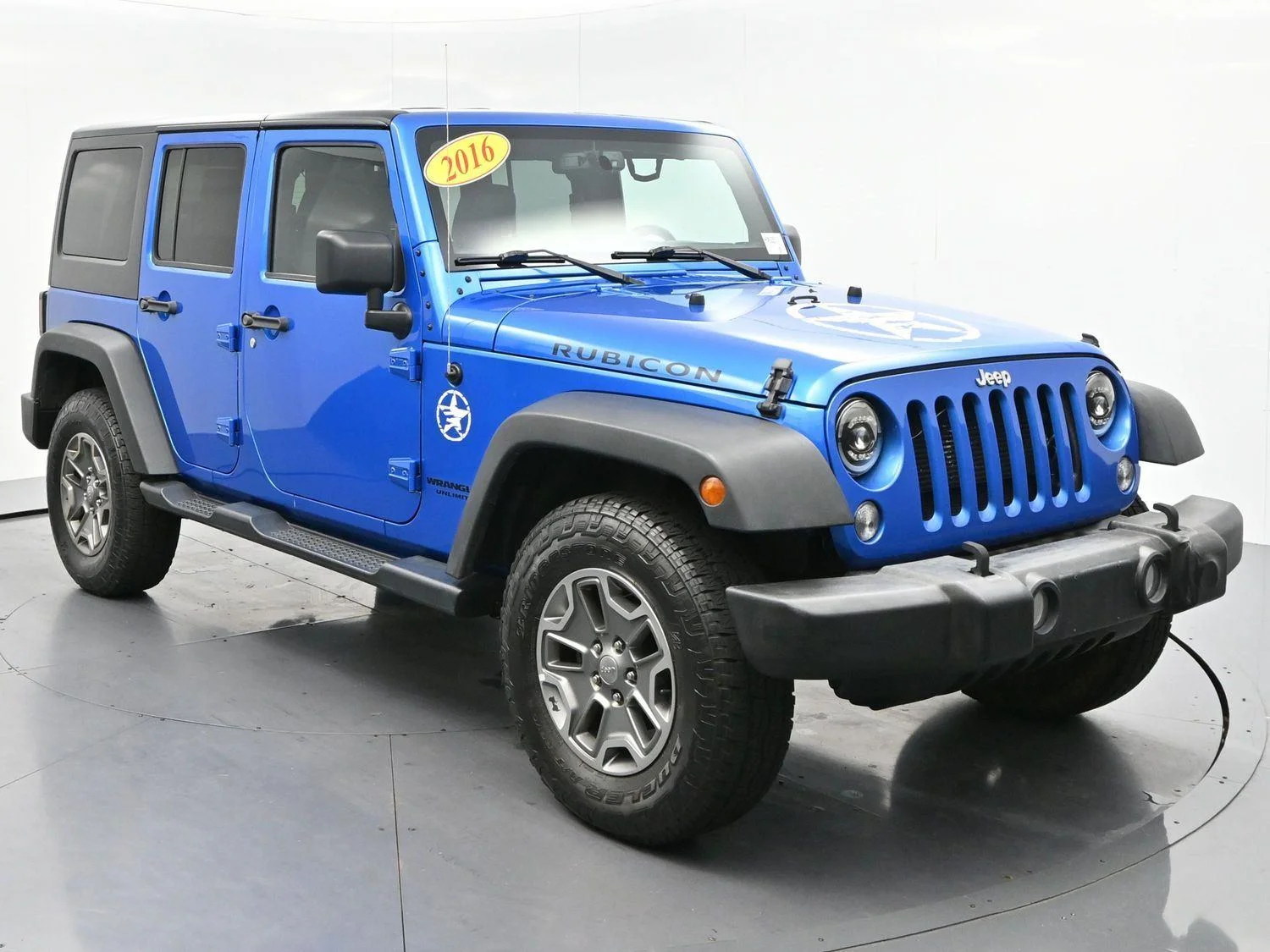 Used 2016 Hydro Blue Pearl Jeep Rubicon image 2