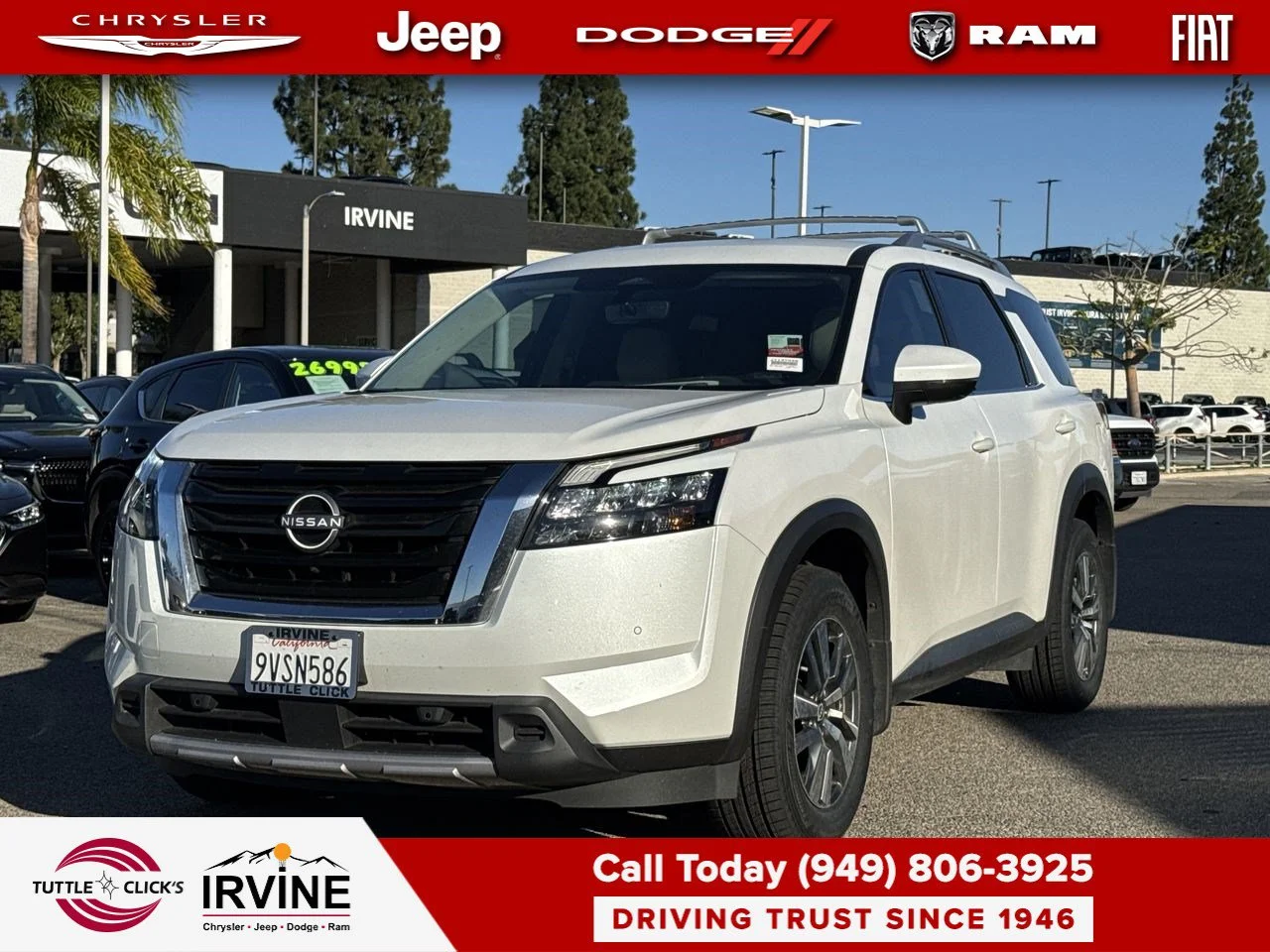 Used 2025 Everest White Pearl Tricoat Nissan SL image 8