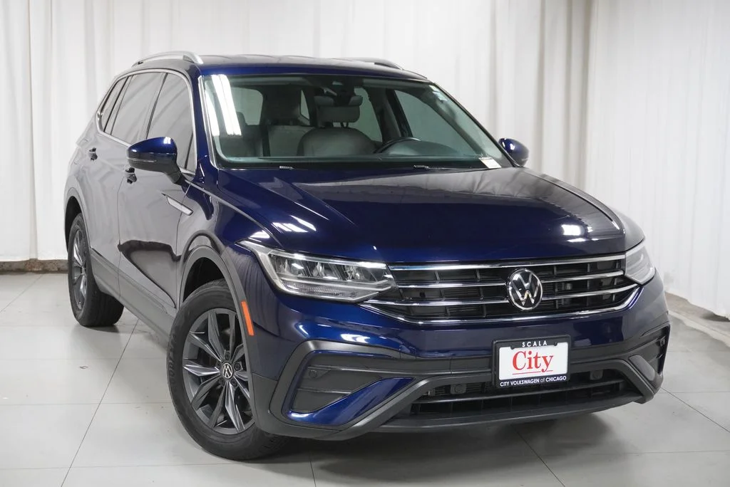 Used 2023 Atlantic Blue Metallic Volkswagen 2.0T SE image 4