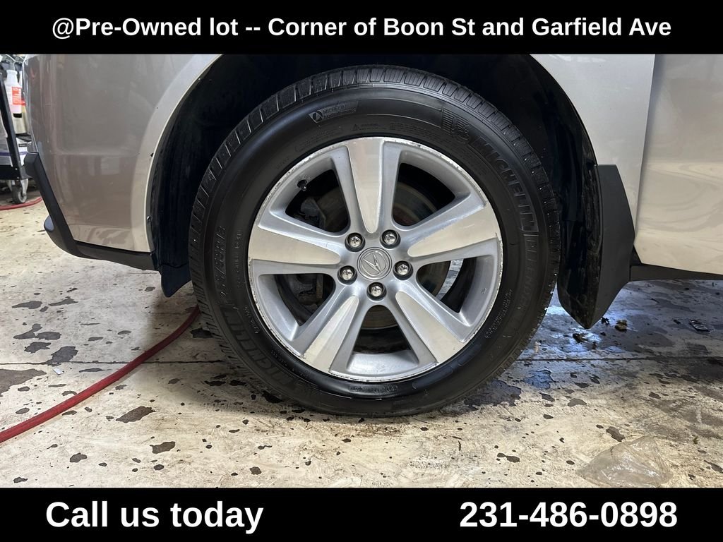 Used 2012  Acura Technology image 10