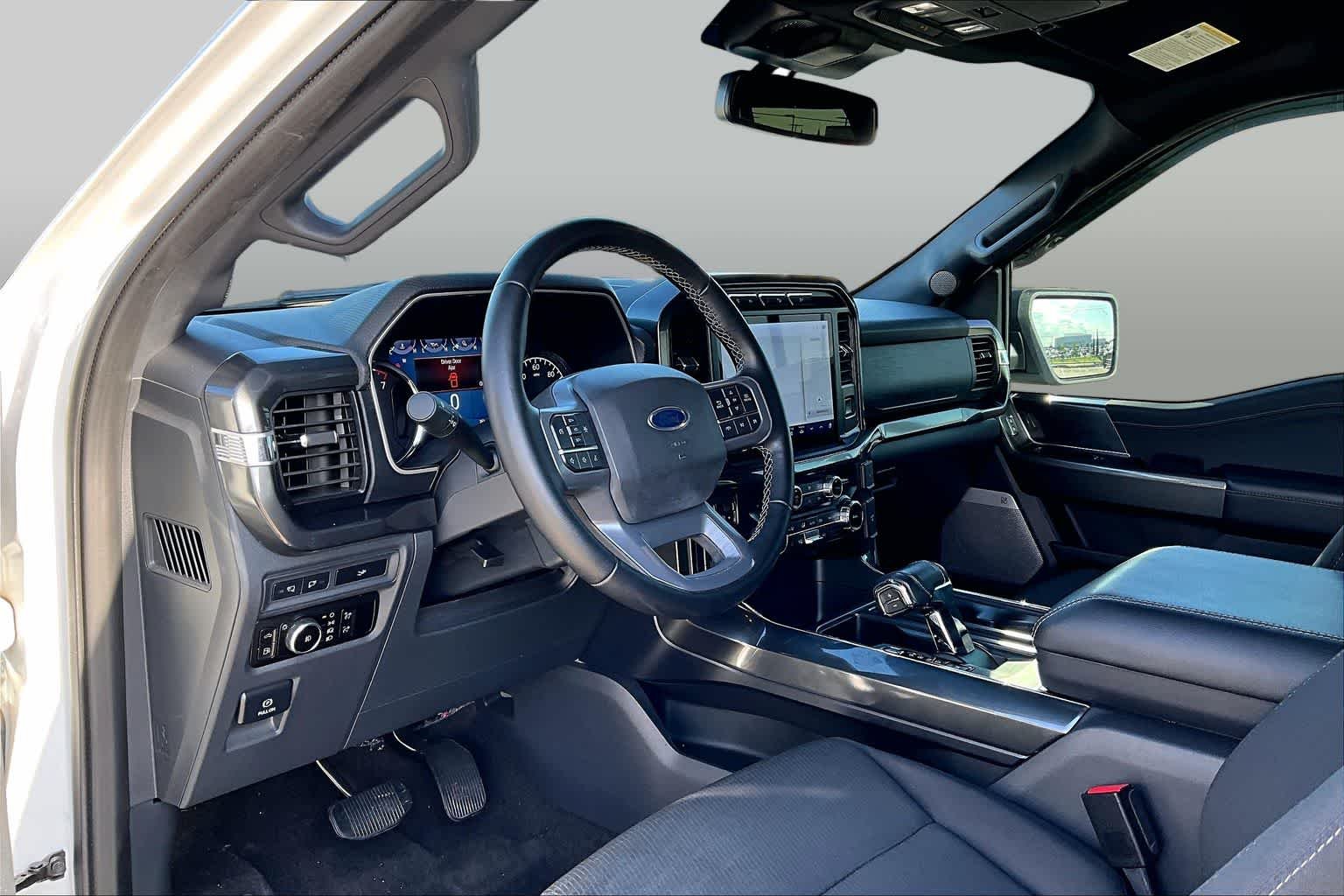 2023 Ford F-150 XLT - Photo 16