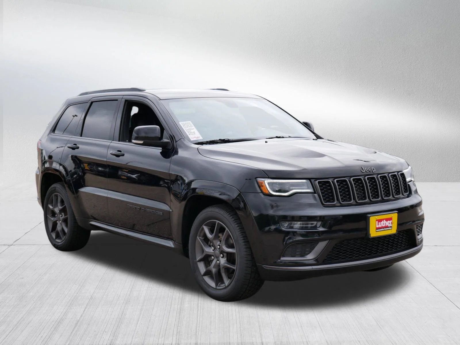 Used 2020 Diamond Black Crystal Pearlcoat Jeep Limited X image 1