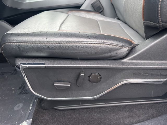 Certified Used 2024 Oxford White Clearcoat Ford Lariat image 16