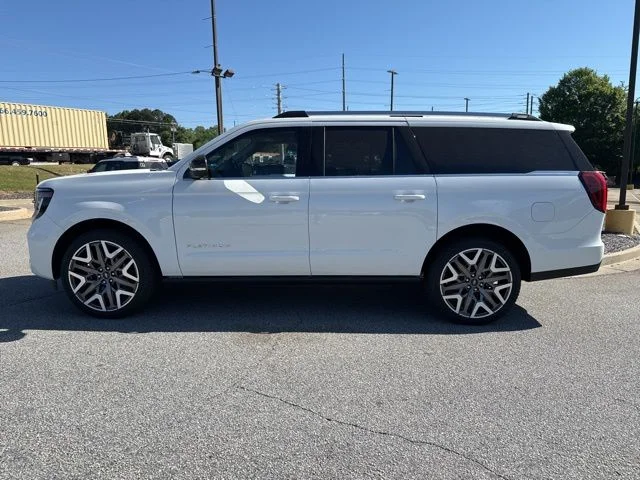 New 2026 Star White Metallic Tri-Coat Ford Platinum image 7