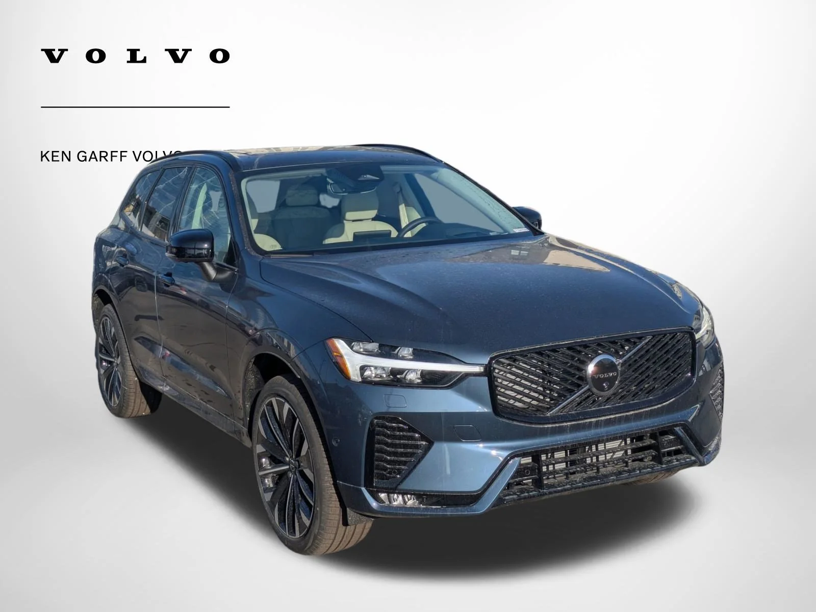 2026 Volvo XC60 B5 Ultra Dark AWD's photo