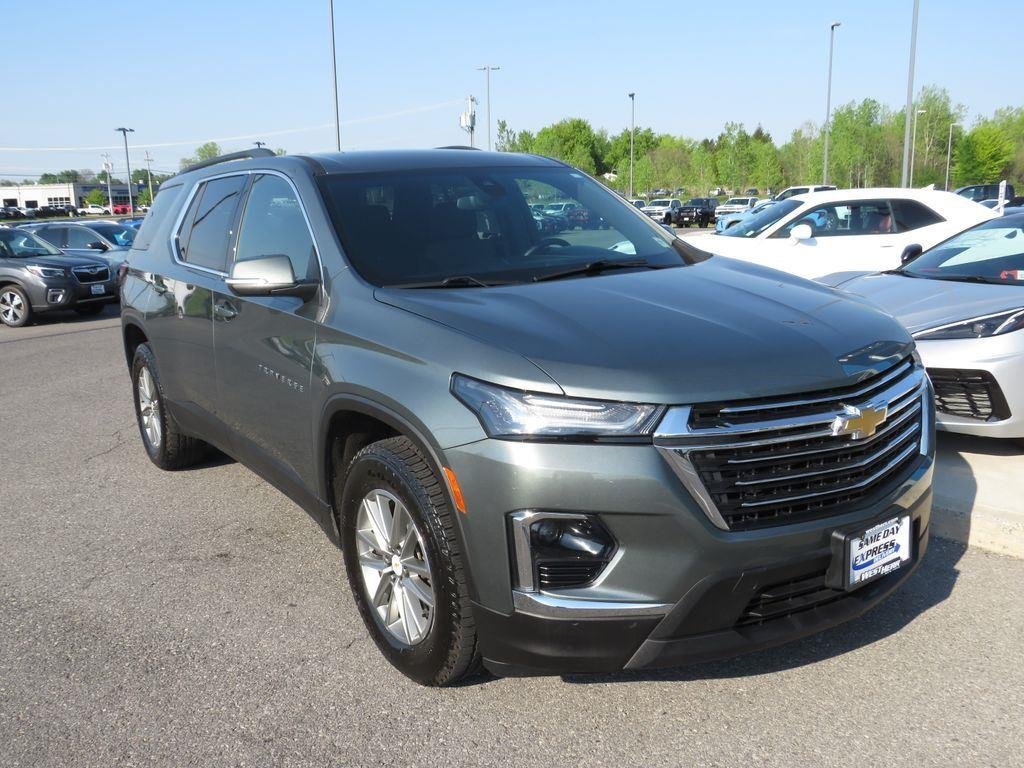 Used 2023 Silver Sage Chevrolet LT image 2