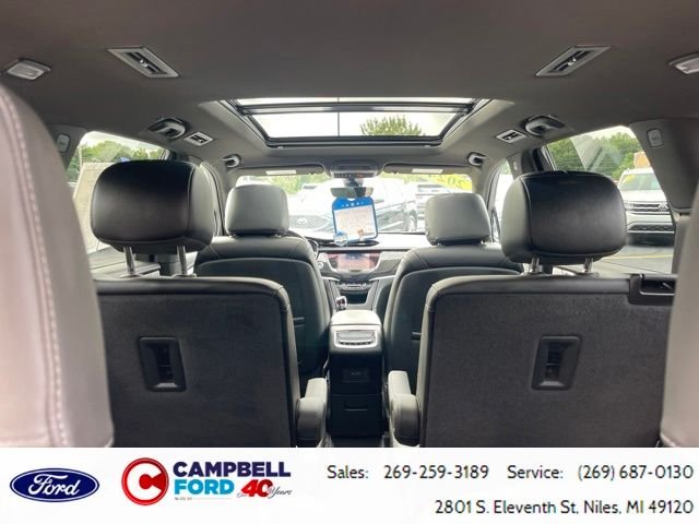 Used 2024 Silver Metallic Cadillac Premium Luxury image 41