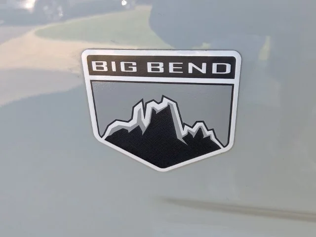 Used 2022 Green Ford Big Bend image 5