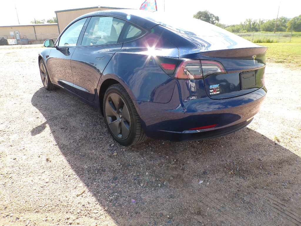 Used 2023 Deep Blue Metallic Tesla Long Range image 19