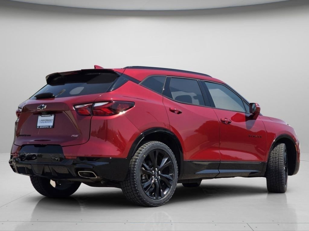 Used 2019 Cajun Red Tintcoat Chevrolet RS image 26