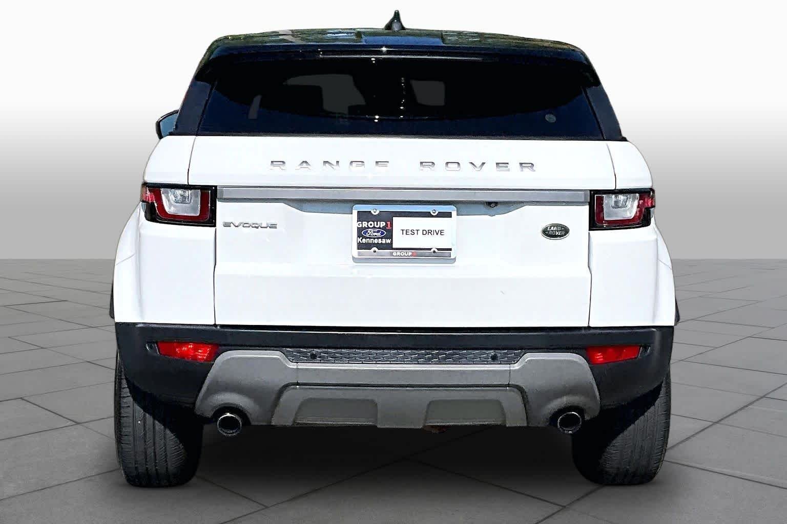 Used 2018 Fuji White Land Rover SE image 5
