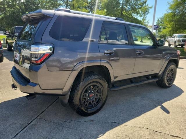 Certified Used 2021 MAGNETIC GRAY MET. Toyota  image 7