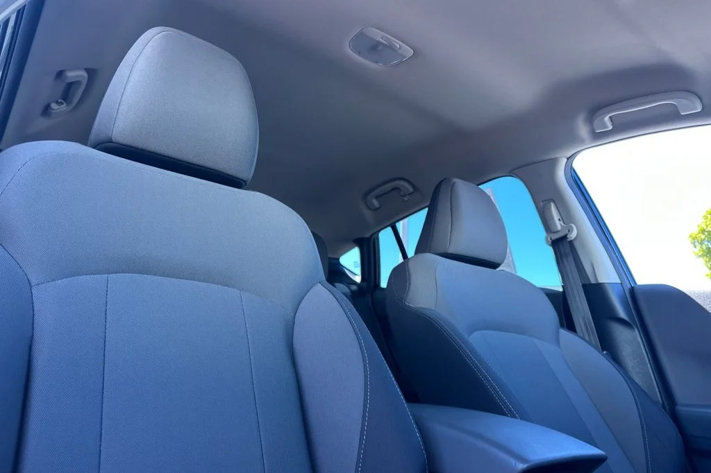 Used 2024 Black Subaru Base image 17