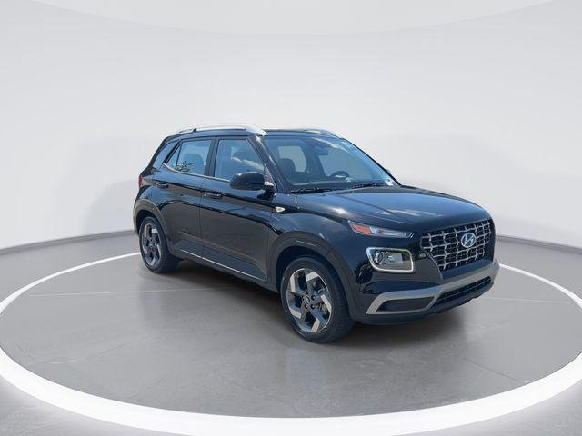 New 2026 Black Hyundai SEL image 2