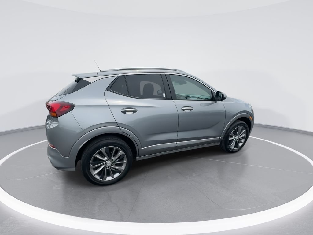Used 2023 Gray Buick Select image 8