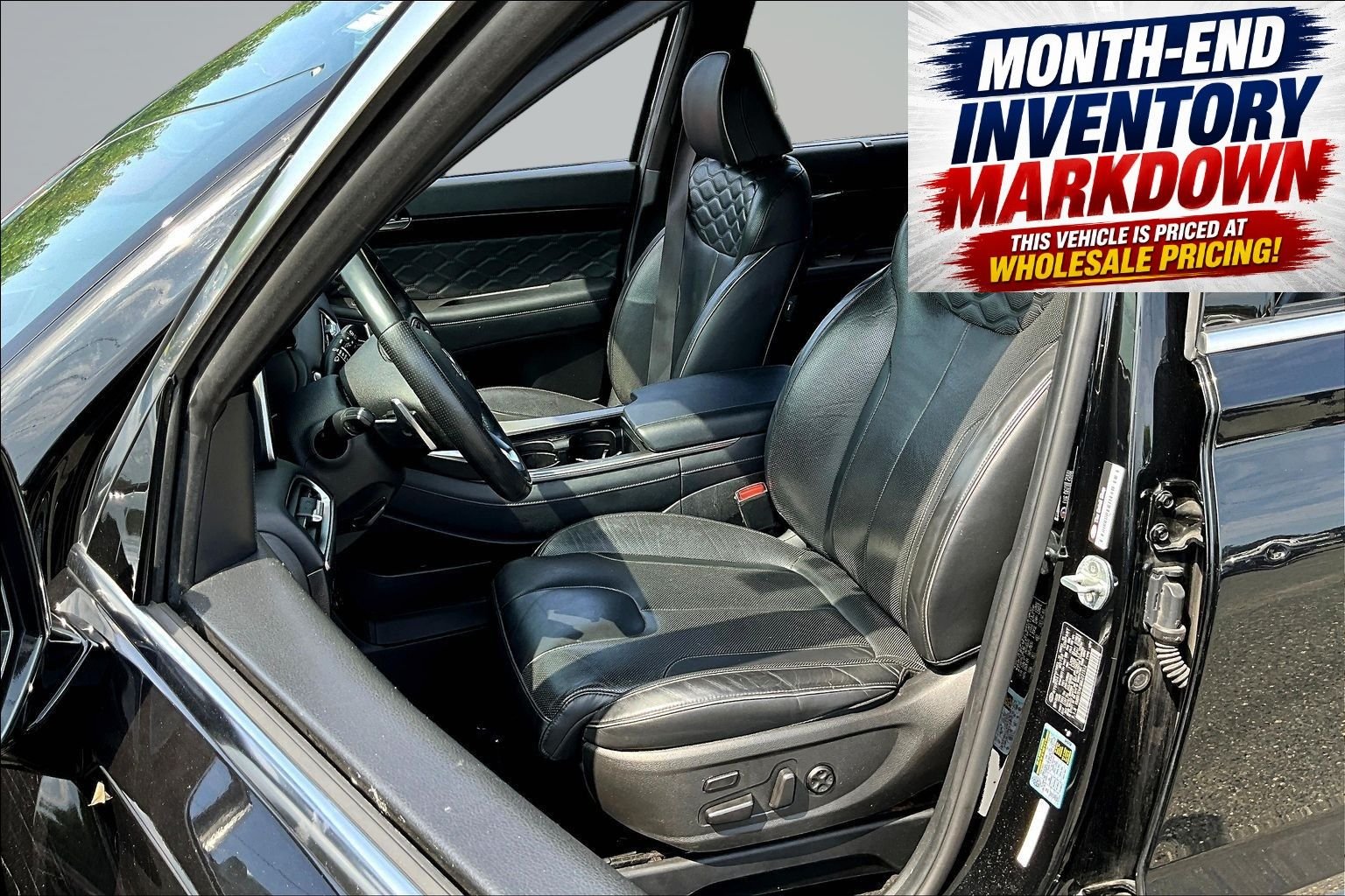 Used 2021 Black Hyundai Calligraphy image 21