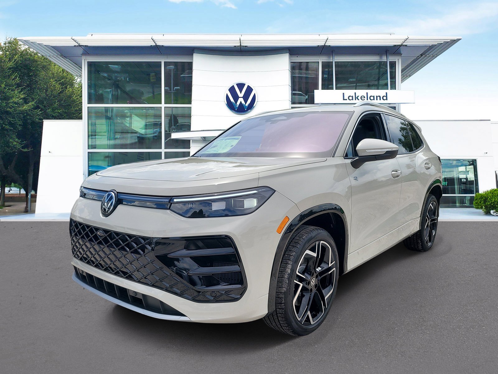 New 2026 Sandstone Volkswagen 2.0T SEL R-Line Turbo image 2