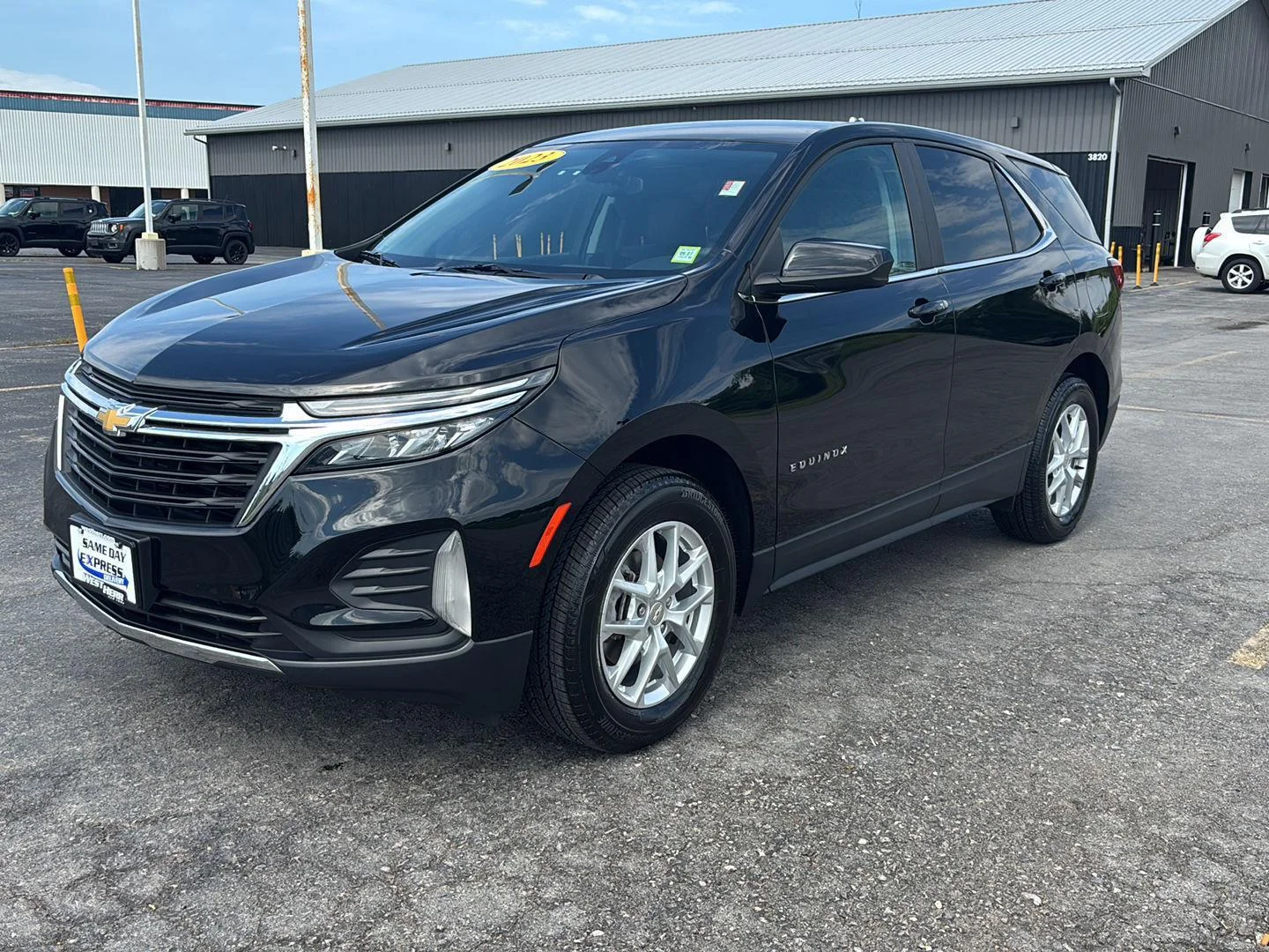 Used 2023 Mosaic Black Metallic Chevrolet LT image 3
