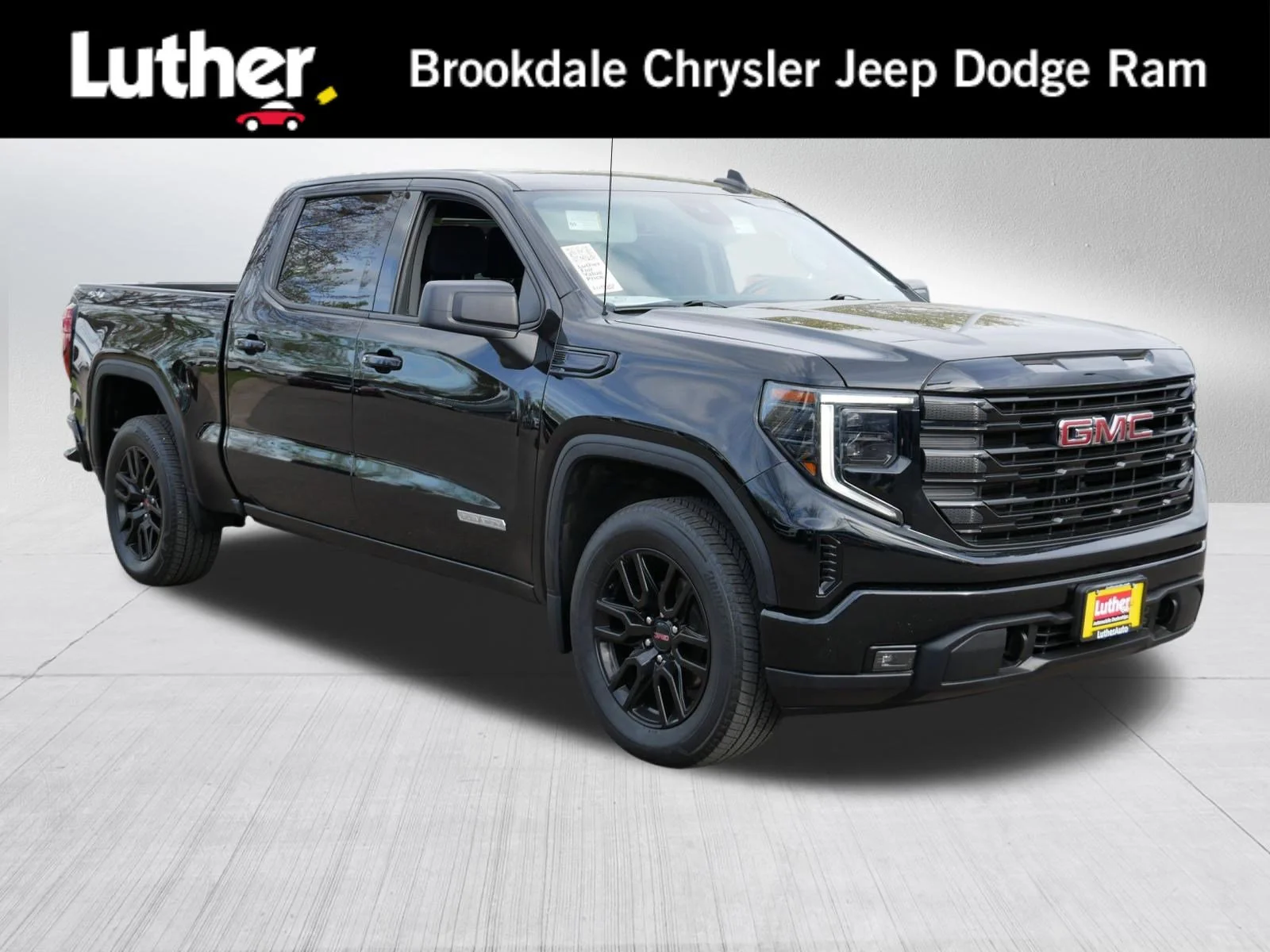 2023 GMC Sierra 4WD Crew Cab Std Box Elevation 3VL's photo
