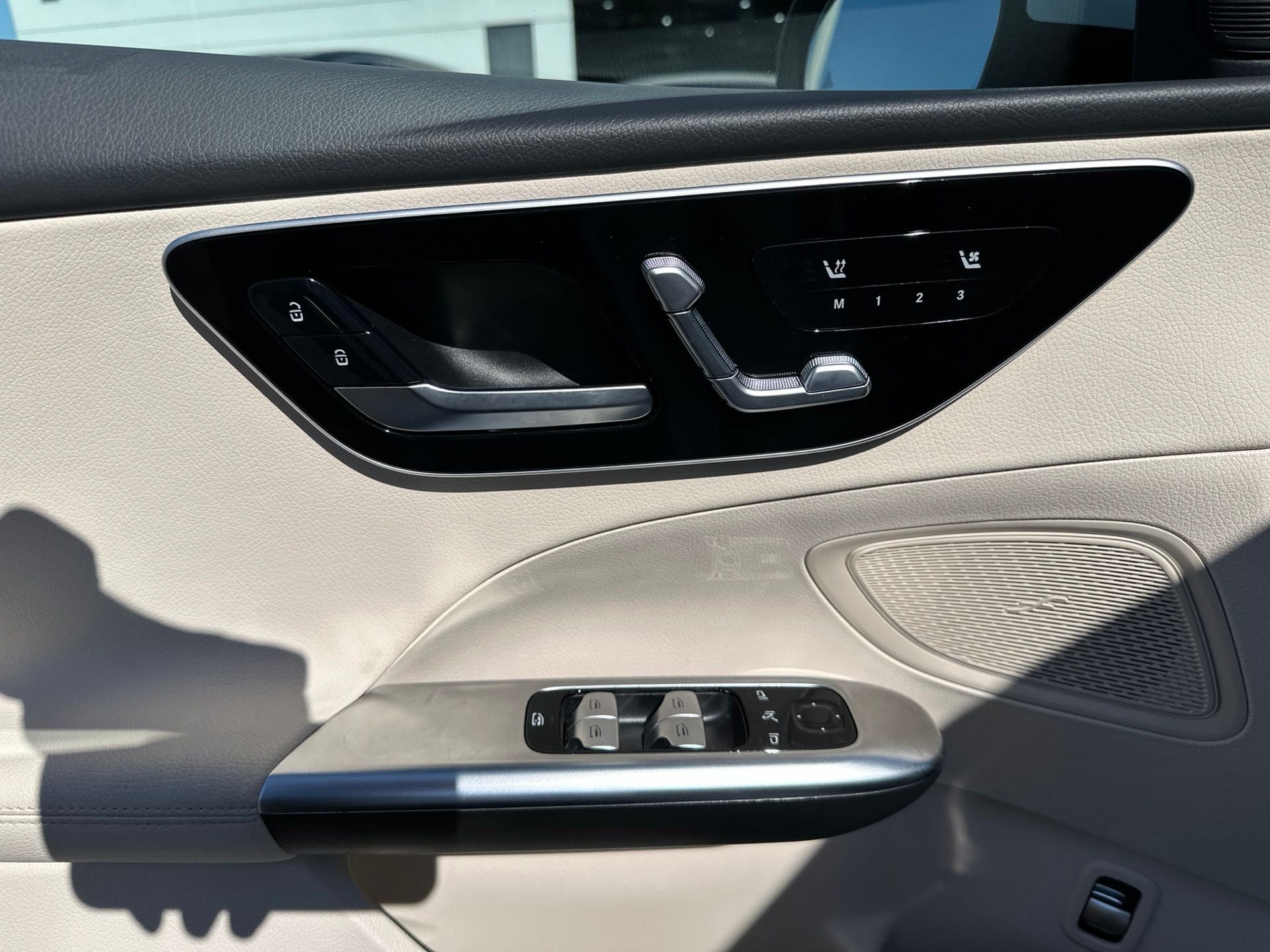 Used 2026 White Mercedes-Benz C 300 image 5