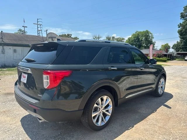 Used 2023 Green Ford Platinum image 14