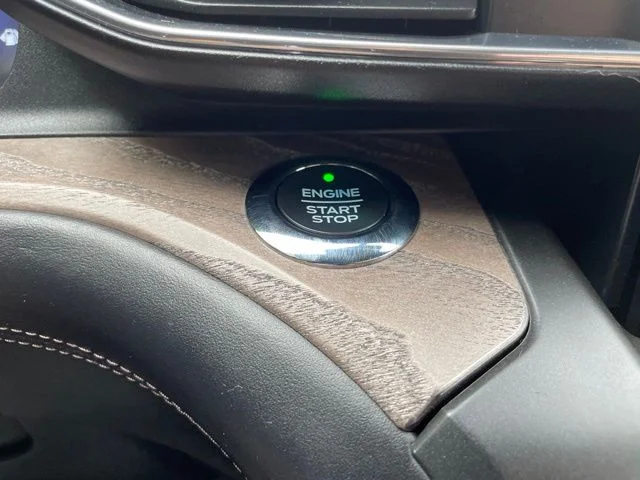 Used 2020 Black Metallic Ford Platinum image 27