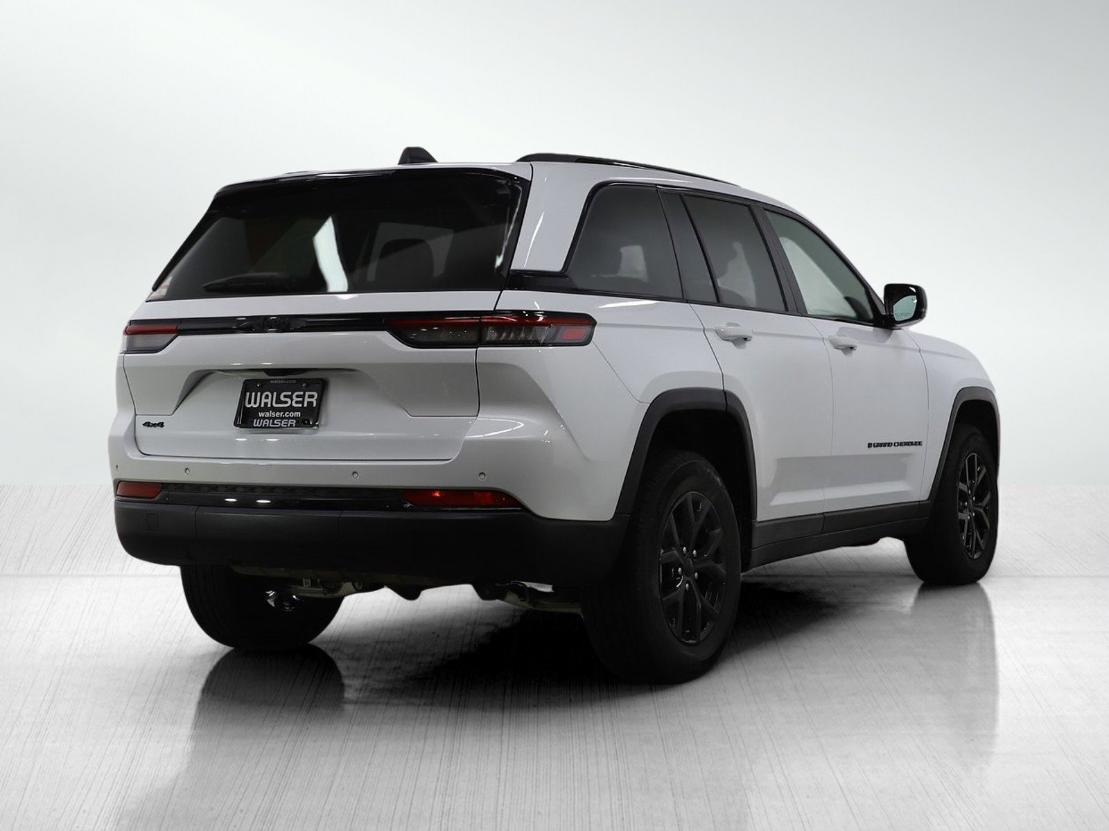 Used 2025 Bright White Clearcoat Jeep Altitude image 6