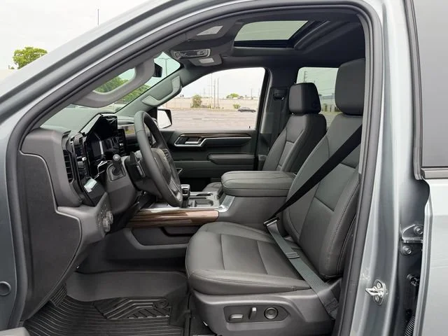 New 2026 Sterling Gray Metallic Chevrolet RST image 5