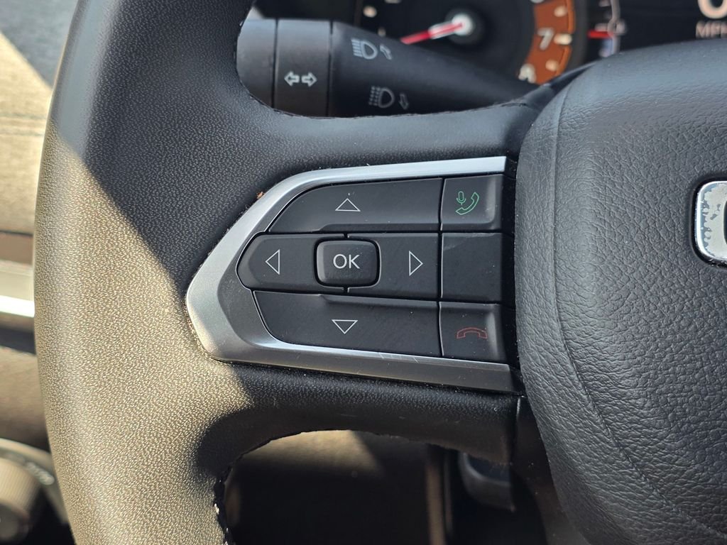 Certified Used 2024 Gray Jeep Latitude image 34