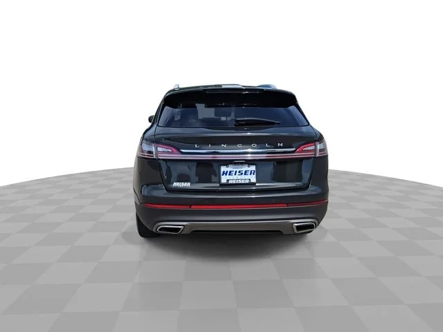 Certified Used 2022 Green Clearcoat Metallic Lincoln Standard image 7