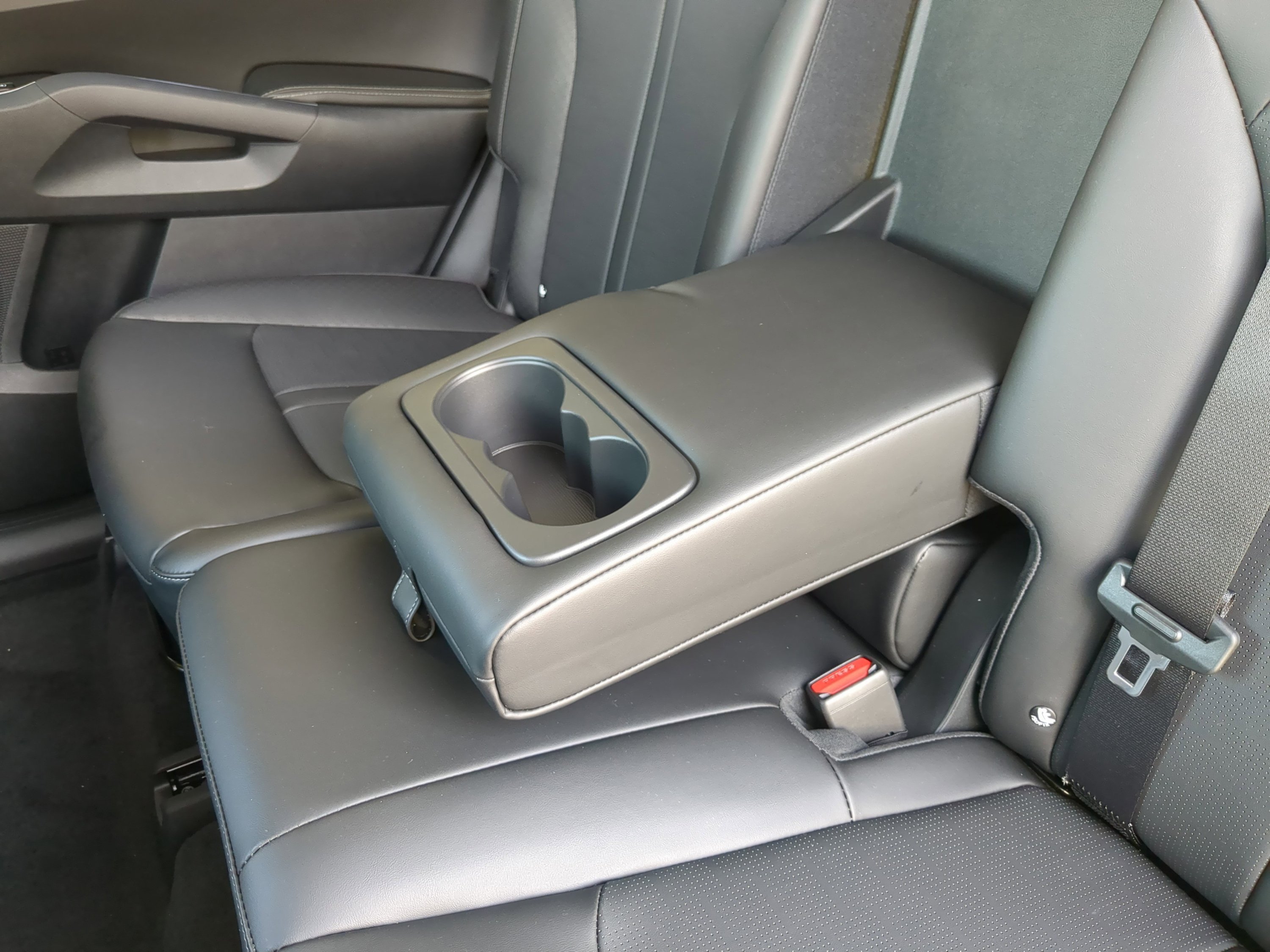 New 2026 Ivory Silver Kia S image 25