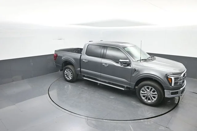 New 2026 Carbonized Gray Metallic Ford Lariat® image 20
