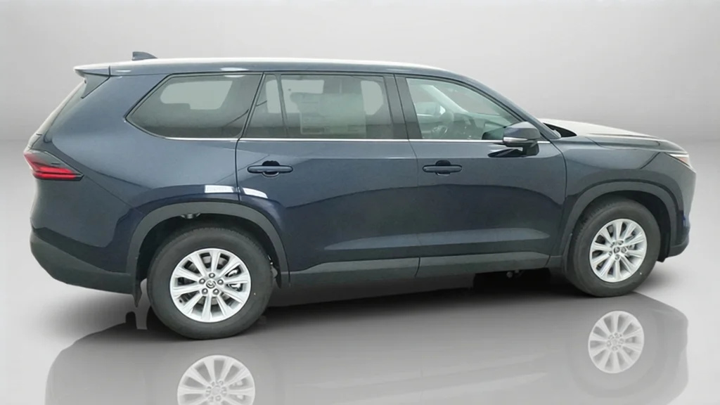 New 2026 Blueprint Toyota Hybrid XLE image 8