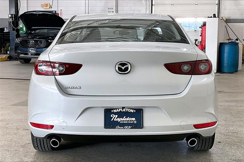 2026 MAZDA MAZDA3 - Image 3